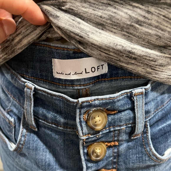 Loft jeans 👖 # 8/29 - Picture 3 of 4